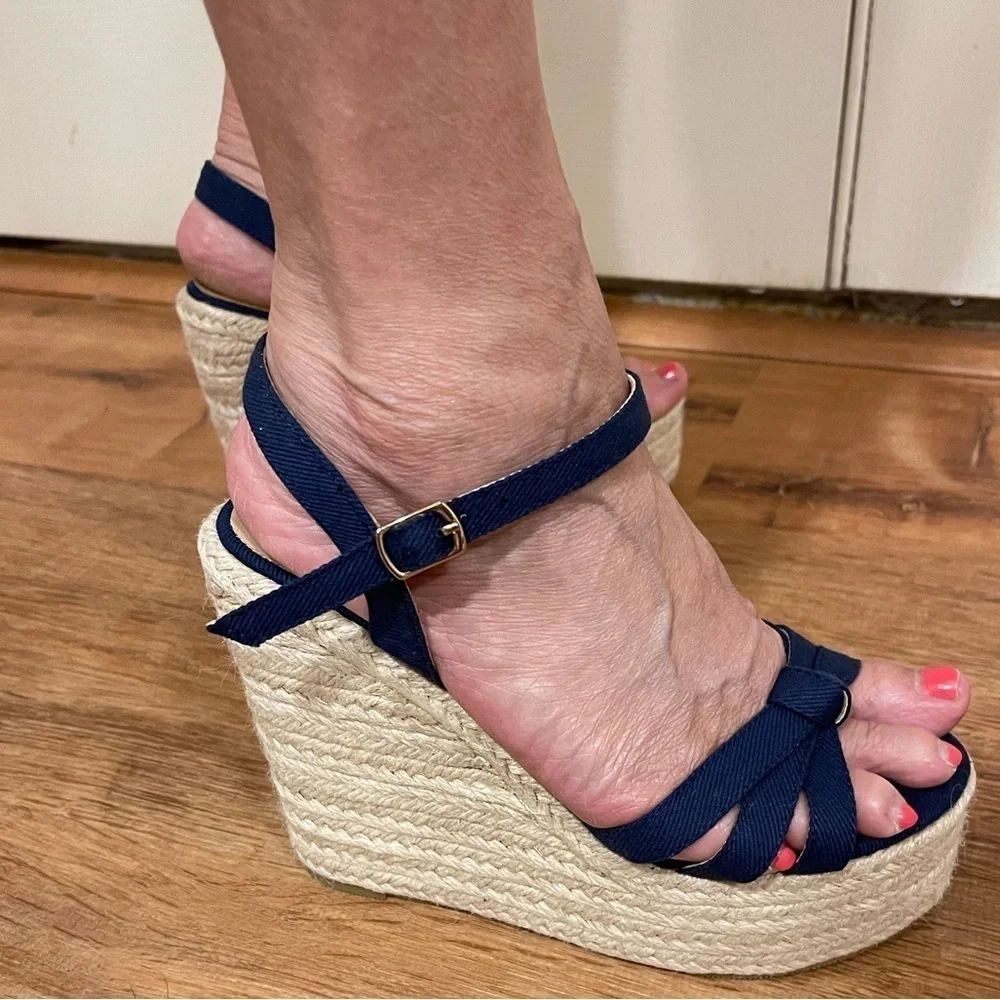 Tscoyuki blue espadrilles